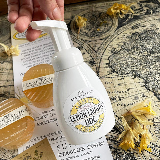 LEMON LAUGHS UDC Nutrient Foaming Cleanser - Alywillow