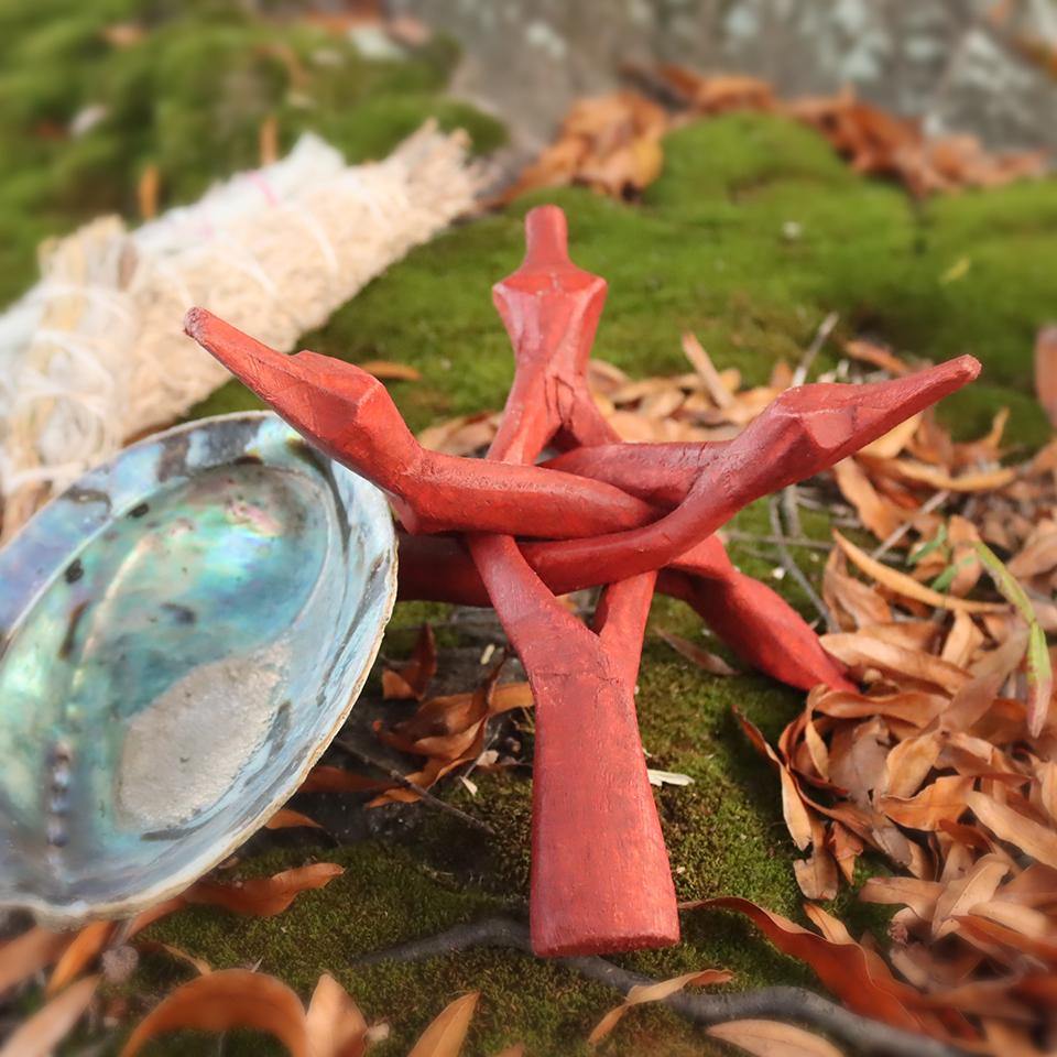 Large Hand-Carved Wooden Stand for Abalone Shells - Alywillow