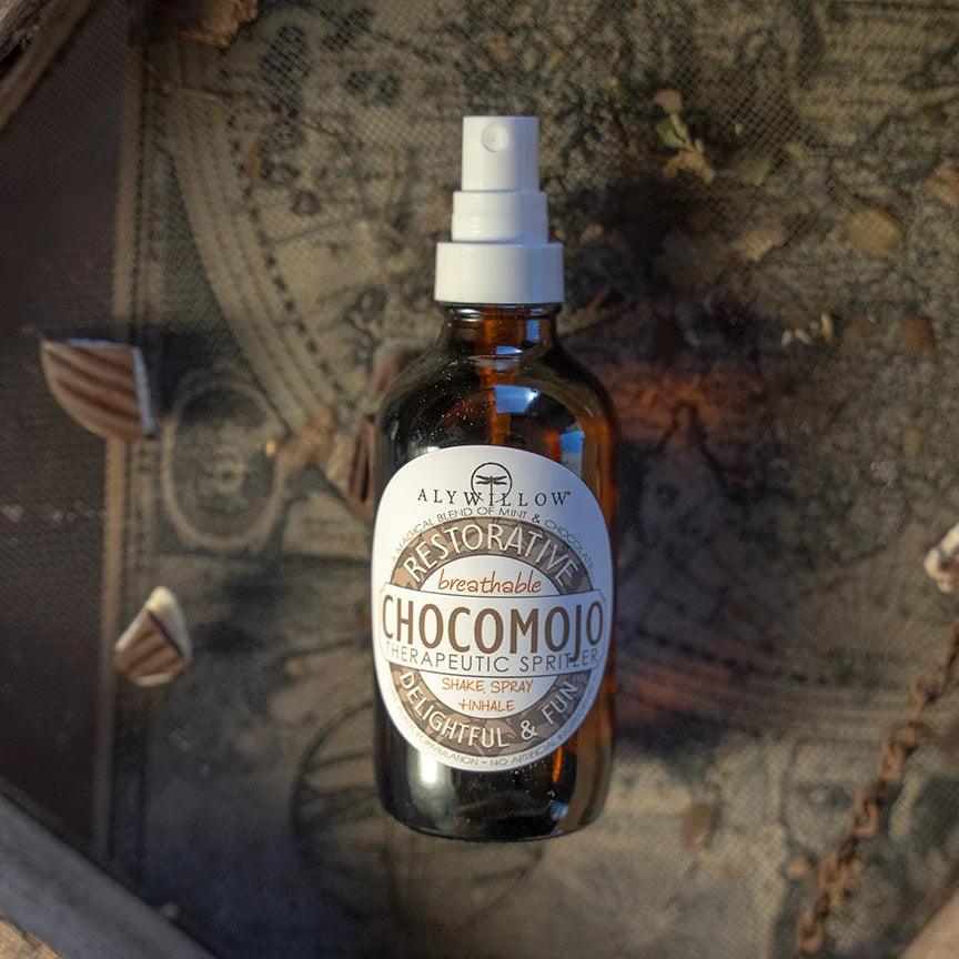 CHOCOMOJO Sprizter by Alywillow setting on a table
