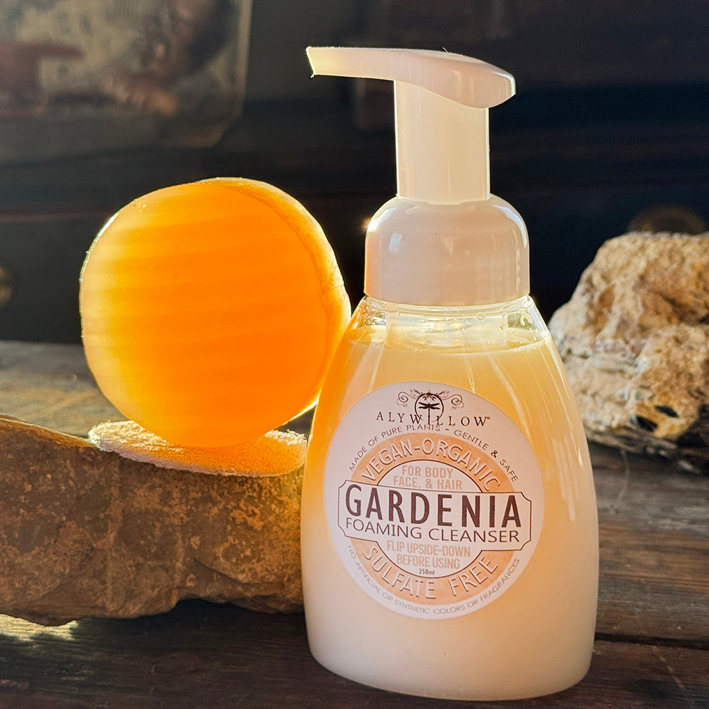 GARDENIA UDC Foaming Cleanser